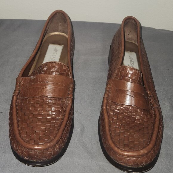 Jones New York - Picture 1 of 7